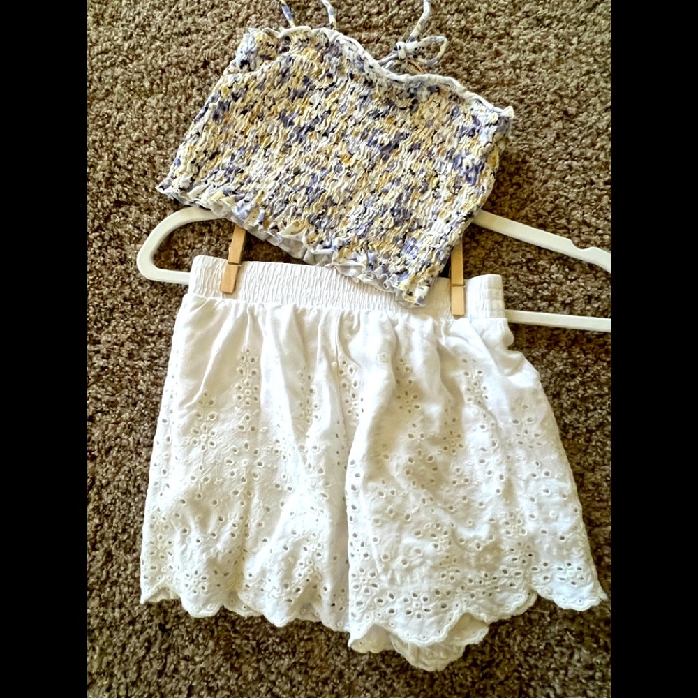 Tank top and cute white lace shorts
